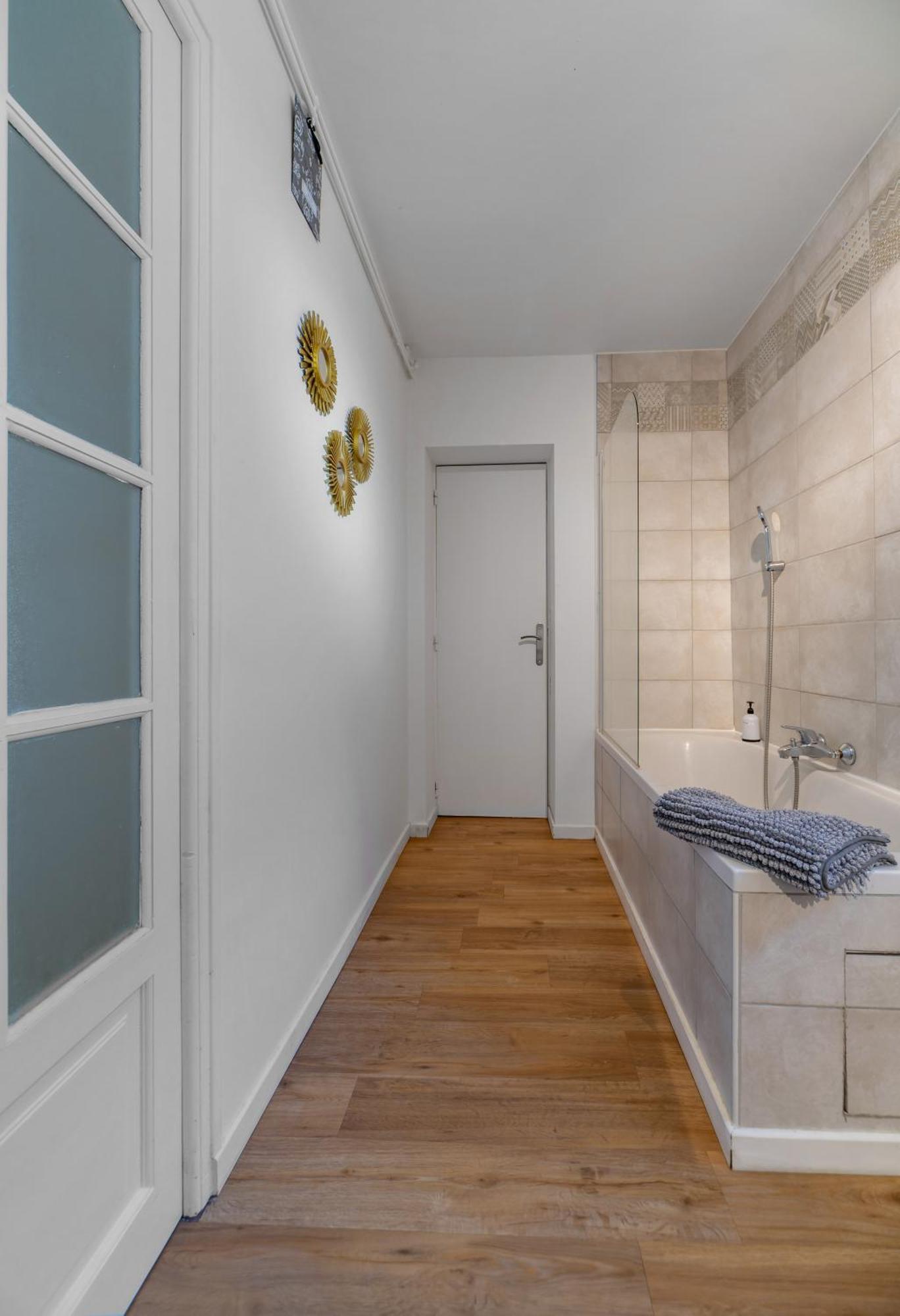 Le Celestin - Appartement 2 Chambres Avec Jardin En Centre Ville Vichy Esterno foto